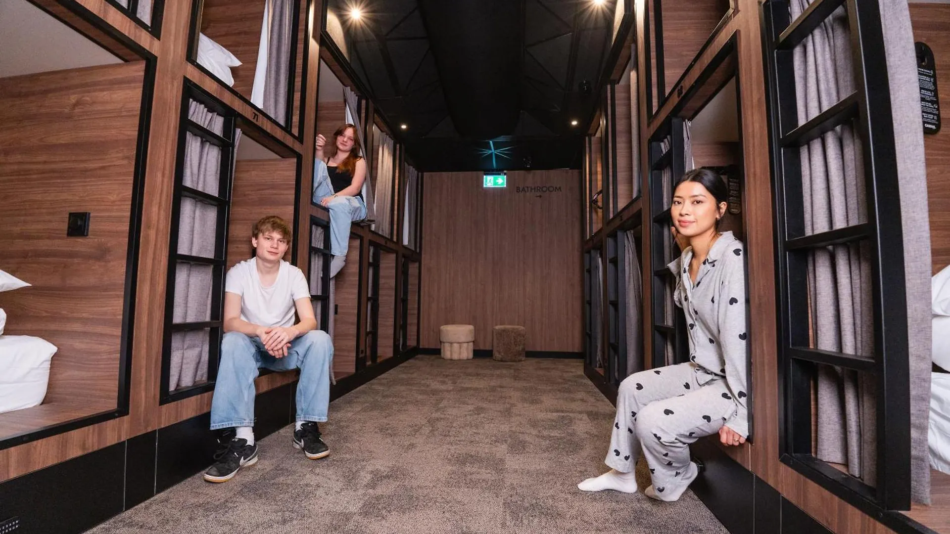 Cabins Hotel Amsterdam 0*,
